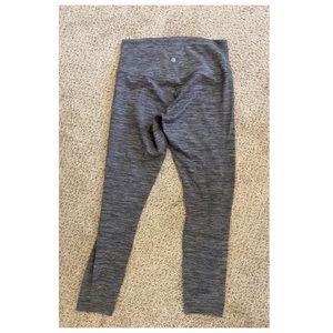 Lululemon Align 25” size 8 barely worn!